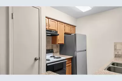 2120 El Paseo Street #1403, Houston, TX 77054 - Photo 17