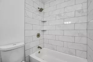 2002 Gentryside Dr, Houston, TX 77077 - Photo 27