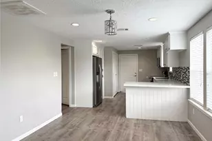 300 Longstreet Rd, Willis, TX 77378 - Photo 7