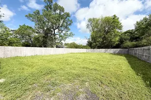 300 Longstreet Rd, Willis, TX 77378 - Photo 25