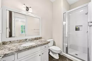 5216 Locust St, Bellaire, TX 77401 - Photo 17