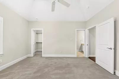 5216 Locust Street, Bellaire, TX 77401 - Photo 27