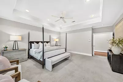 5216 Locust Street, Bellaire, TX 77401 - Photo 19