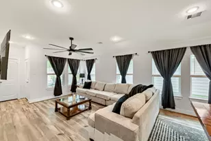 1138 Kinsey Wilderness Ln, Conroe, TX 77301 - Photo 3