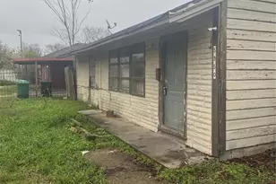 5950 Doolittle Blvd, Houston, TX 77033 - Photo 3