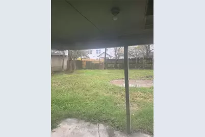 5950 Doolittle Boulevard, Houston, TX 77033 - Photo 9
