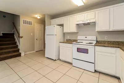 4939 N Cancun Drive, Houston, TX 77045 - Photo 7