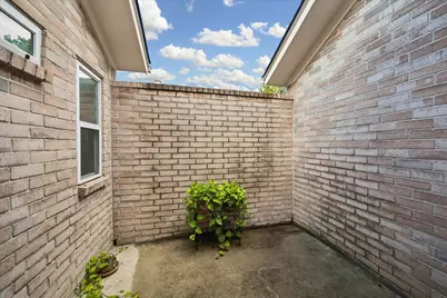 12827 Sandri Lane, Houston, TX 77077 - Photo 9