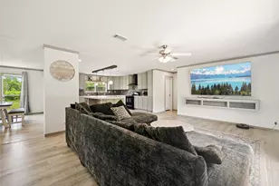 3006 Co Rd 2068, Hull, TX 77564 - Photo 13