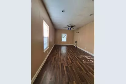 8161 Snowden Street, Houston, TX 77028 - Photo 5