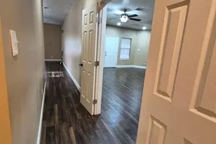 8161 Snowden St, Houston, TX 77028 - Photo 7