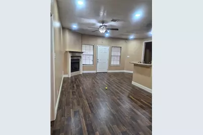 8161 Snowden Street, Houston, TX 77028 - Photo 3