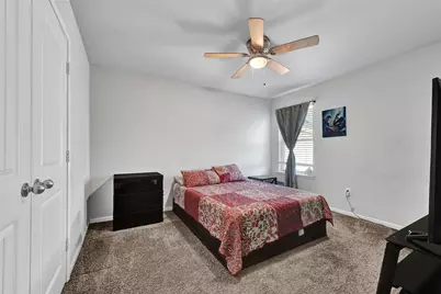 1410 Woods Lake Court, Houston, TX 77047 - Photo 19