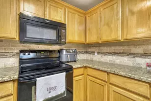 1008 Gardenia St, College Station, TX 77845 - Photo 11