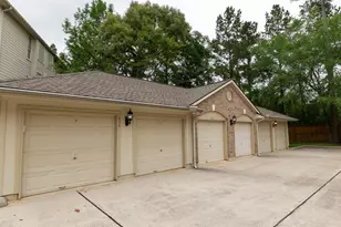6607 Lake Woodlands Dr, The Woodlands, TX 77382 - Photo 31