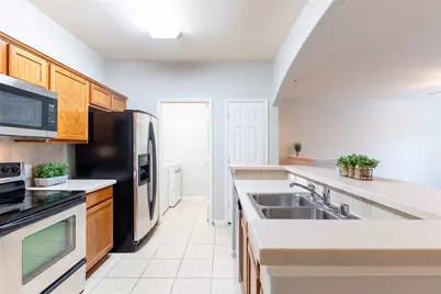 6607 Lake Woodlands Drive #624, The Woodlands, TX 77382 - Photo 9