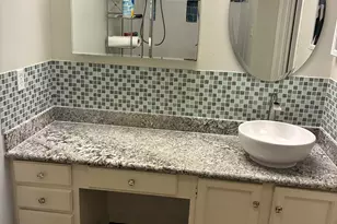 11711 Memorial Dr, Houston, TX 77024 - Photo 9