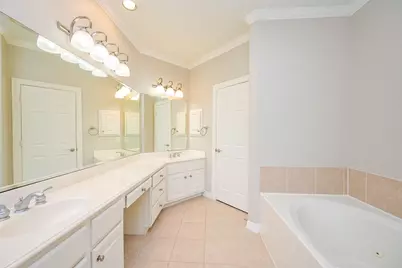 7933 Telluride Drive, Houston, TX 77040 - Photo 19
