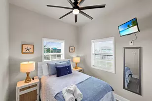 1890 Atlantis Ln, Crystal Beach, TX 77650 - Photo 31