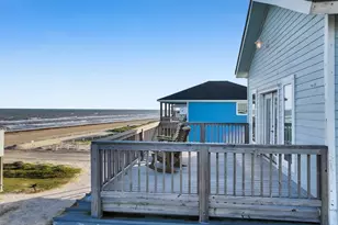 1890 Atlantis Ln, Crystal Beach, TX 77650 - Photo 17