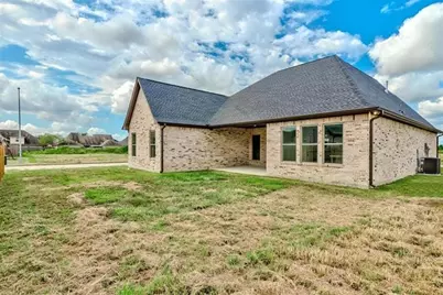 3910 Uzma Wood Street, Beaumont, TX 77706 - Photo 37