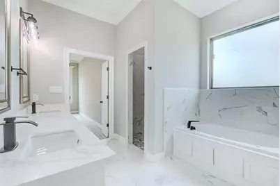 3910 Uzma Wood Street, Beaumont, TX 77706 - Photo 25