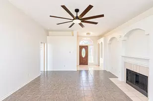 18422 N Willow Bluff Rd, Katy, TX 77449 - Photo 5