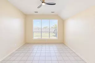 18422 N Willow Bluff Rd, Katy, TX 77449 - Photo 21