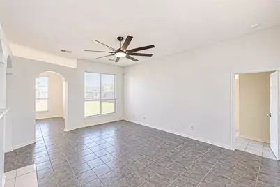 18422 N Willow Bluff Road, Katy, TX 77449 - Photo 11