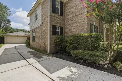 9314 Walnut Brook Ct, Houston, TX 77040 - Photo 39