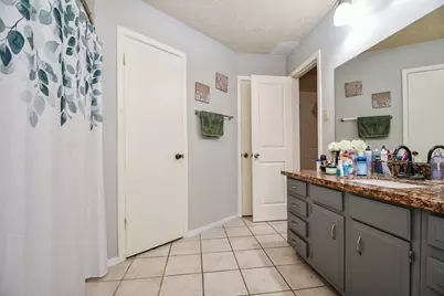 16711 Ribbonridge Drive, Sugar Land, TX 77498 - Photo 15