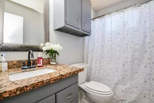 16711 Ribbonridge Dr, Sugar Land, TX 77498 - Photo 19