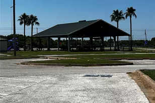 215 12th St, San Leon, TX 77539 - Photo 47