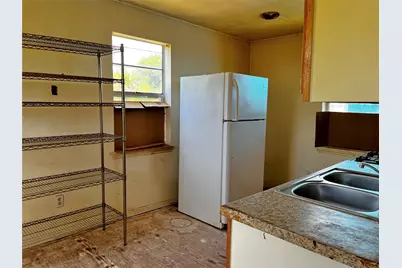 215 12th Street, San Leon, TX 77539 - Photo 35