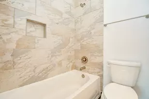 818 Yale St, Houston, TX 77007 - Photo 21