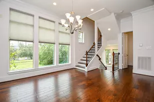 818 Yale St, Houston, TX 77007 - Photo 11