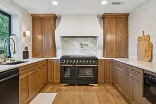 8307 Ash Valley Dr, Spring, TX 77379 - Photo 3