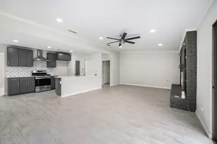 10818 Hillcroft Ave, Houston, TX 77096 - Photo 7