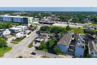 707 E 28th Street, Houston, TX 77009 - Photo 9