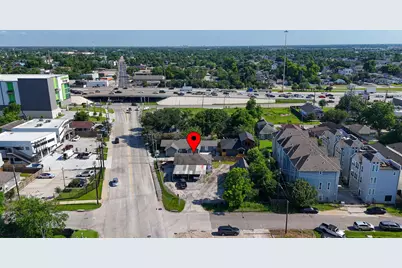 707 E 28th Street, Houston, TX 77009 - Photo 1