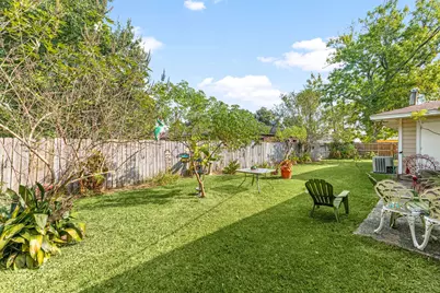 1811 Myrtle Street, Liberty, TX 77575 - Photo 13