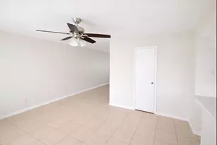 2155 Hazlitt Dr, Houston, TX 77032 - Photo 3