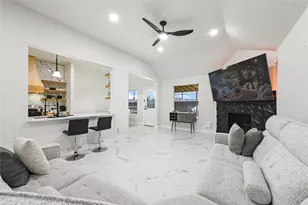 24027 Lestergate Dr, Spring, TX 77373 - Photo 9