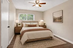 1717 Jones St, Alvin, TX 77511 - Photo 23