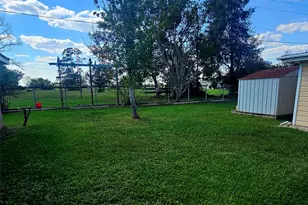 117 Laughlin Rd, Eagle Lake, TX 77434 - Photo 37