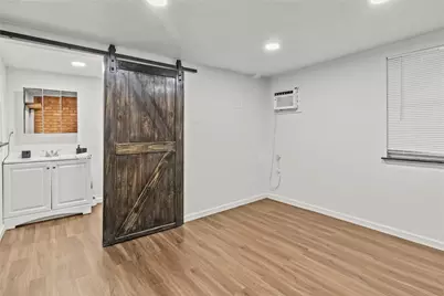 2202 Colonial Court N, League City, TX 77573 - Photo 19