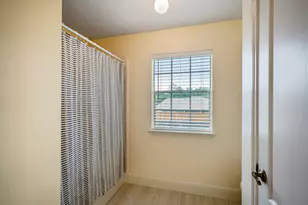 6614 Seinfeld Ct, Houston, TX 77069 - Photo 29