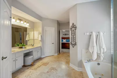 6614 Seinfeld Court, Houston, TX 77069 - Photo 19