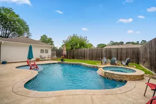 6614 Seinfeld Ct, Houston, TX 77069 - Photo 37