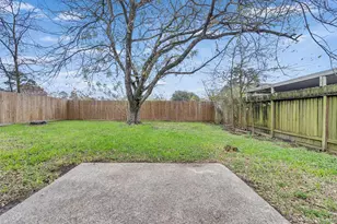 2226 Spring Dusk Ln, Spring, TX 77373 - Photo 9